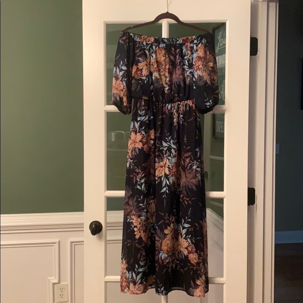 Tacera Off the Shoulder Maxi Dress